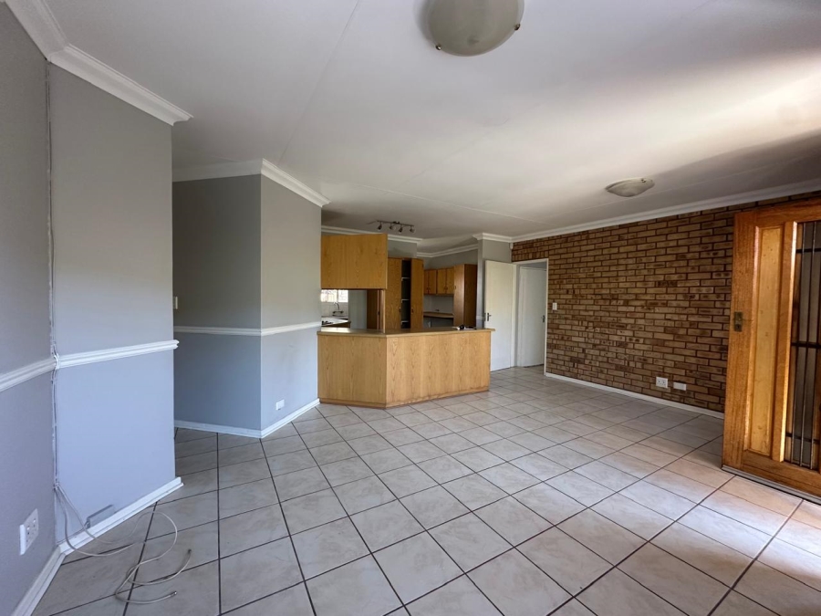 To Let 3 Bedroom Property for Rent in Groenvlei Sh Free State